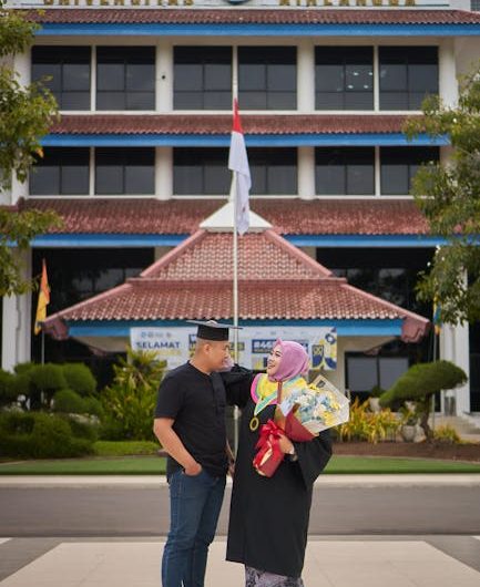 Купить диплом Москва с занесением в реестр быстро